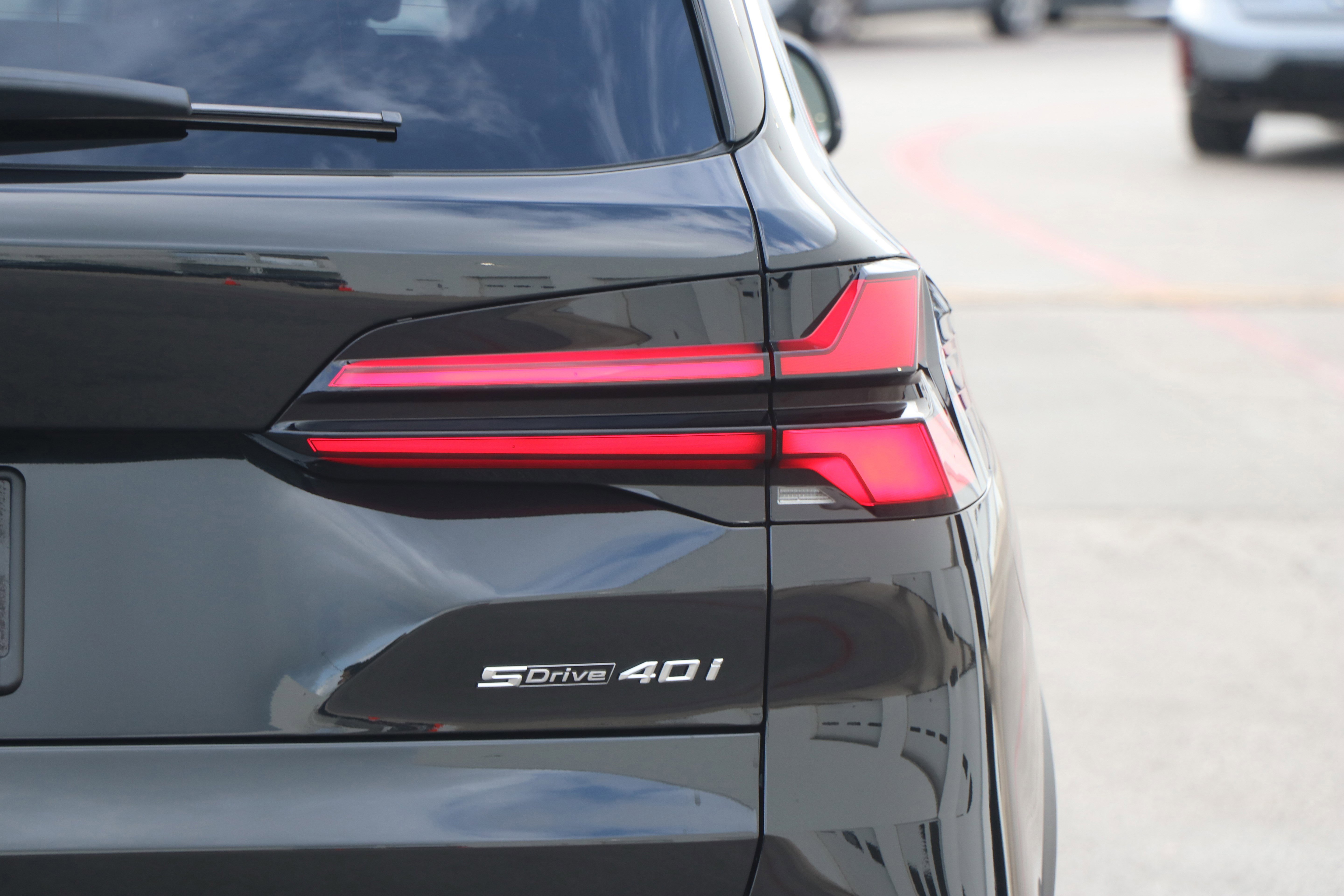 Certified 2026 BMW X5 sDrive40i w/ Climate Comfort Package image 11