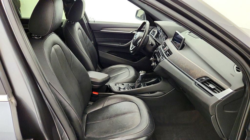Used 2017 BMW X1 xDrive28i AWD/4WD image 25