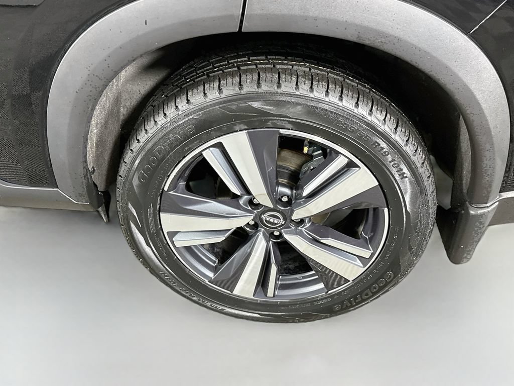Certified 2024 Nissan Rogue SL FWD image 35