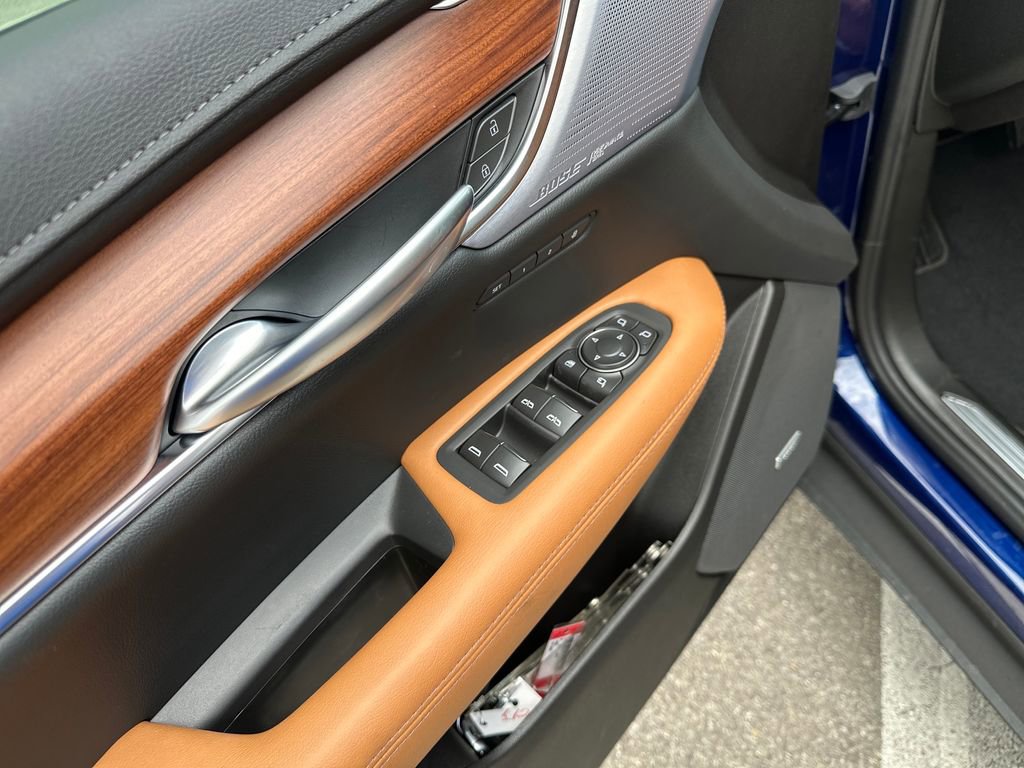 New 2026 Cadillac XT5 Premium Luxury w/ Driver Assist Package FWD image 19
