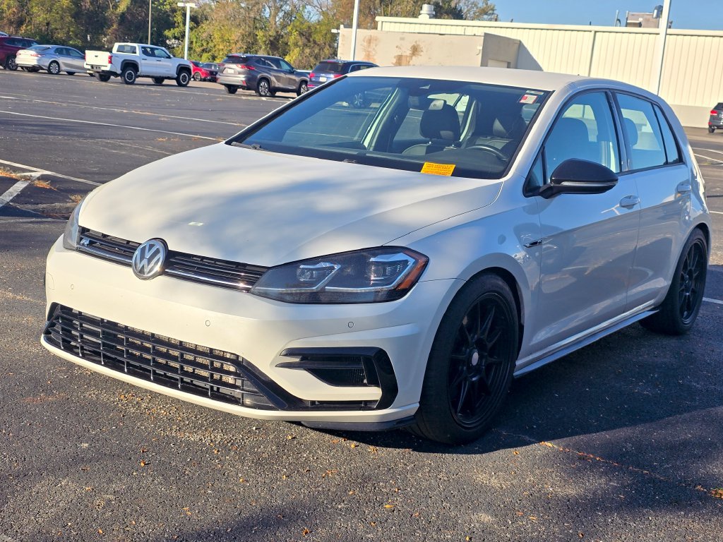 Used 2018 Volkswagen Golf R 4-Door AWD/4WD image 3