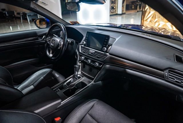 Used 2019 Honda Accord Sport image 14