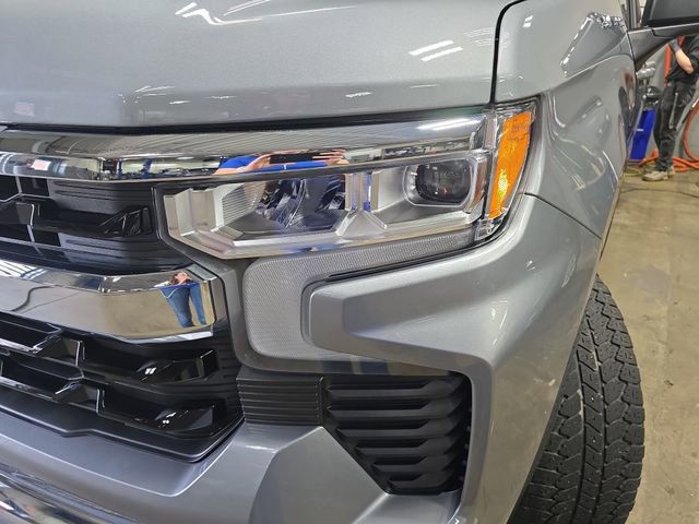 Used 2024 Chevrolet Silverado 1500 LT image 32