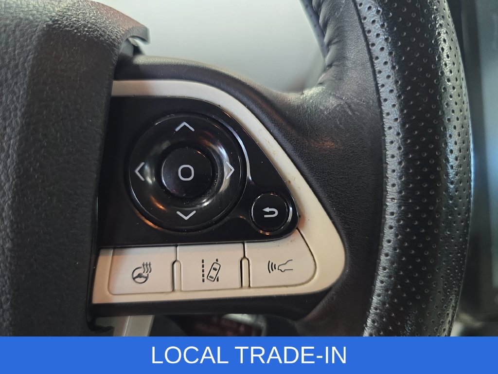 Used 2018 Toyota Prius Prime Advanced FWD image 18