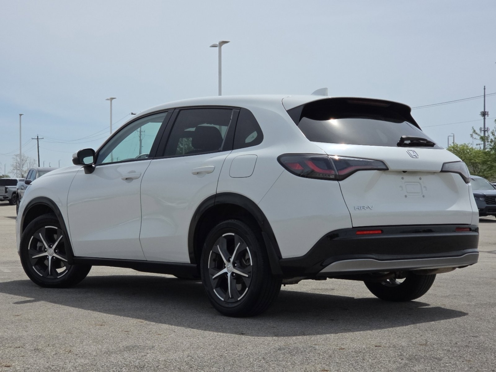 Used 2024 Honda HR-V EX-L image 17