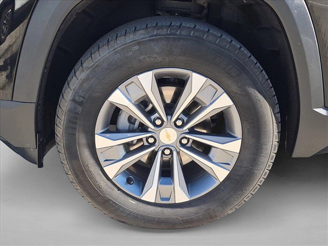 Used 2026 Chevrolet Equinox LT AWD/4WD image 24
