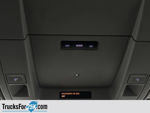 Used 2018 Chevrolet Silverado 1500 Custom w/ Custom Value Package image 22