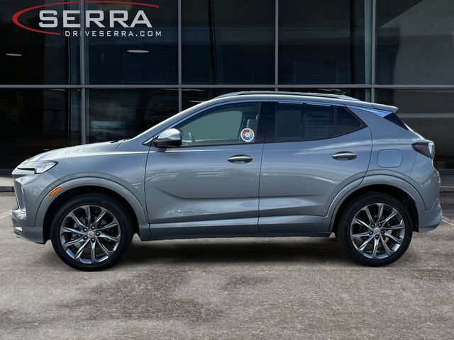 Used 2024 Buick Encore GX Avenir w/ Avenir Convenience Package AWD/4WD image 2