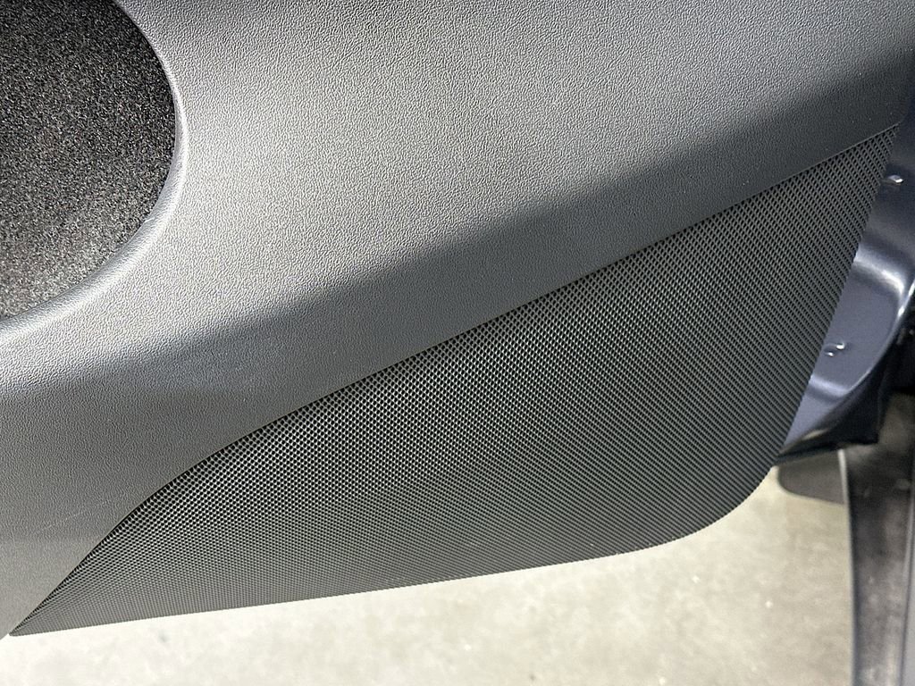 Used 2022 Tesla Model Y Performance image 21