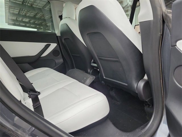 Used 2022 Tesla Model Y Performance image 21