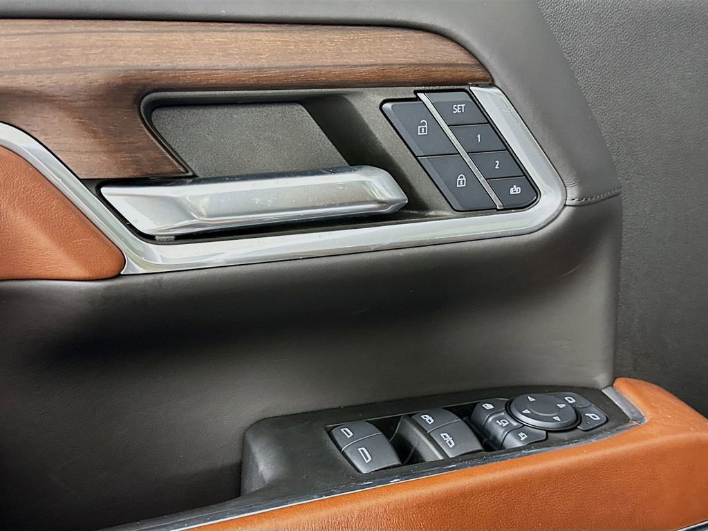 Used 2024 GMC Sierra 3500 Denali Ultimate image 19