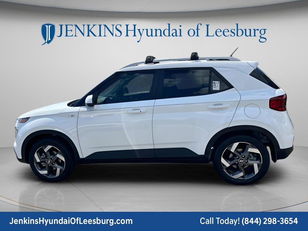 New 2026 Hyundai Venue SEL FWD image 8