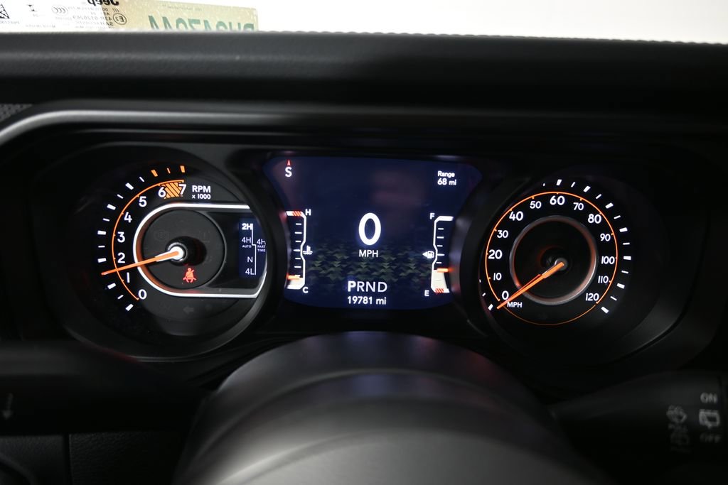 Used 2024 Jeep Wrangler Unlimited Rubicon AWD/4WD image 26