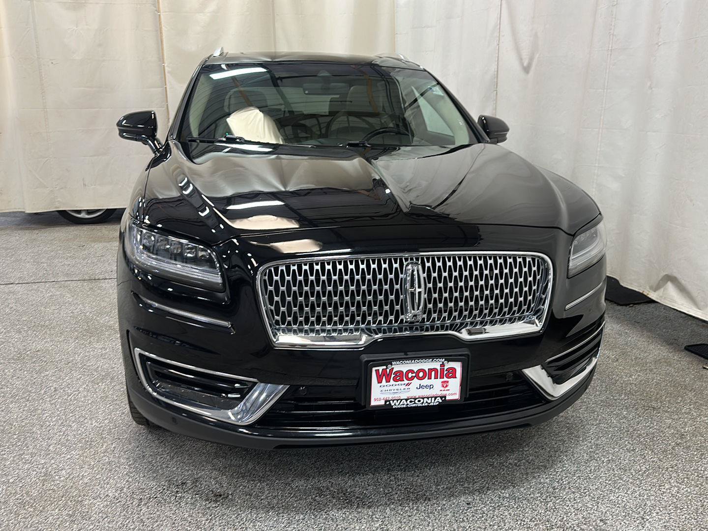 Used 2020 Lincoln Nautilus Reserve w/ Equipment Group 202A AWD/4WD image 8
