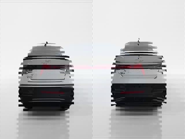 Certified 2025 Hyundai Elantra Sport image 4