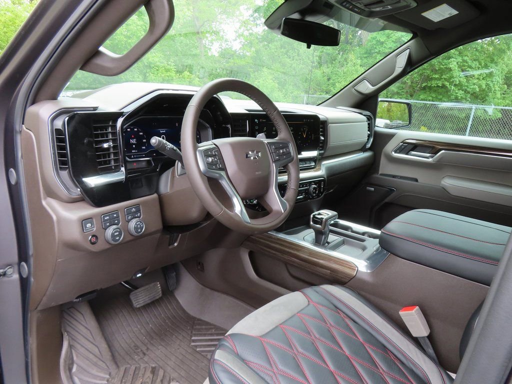 New 2025 Chevrolet Silverado 1500 LT Trail Boss w/ Convenience Package II AWD/4WD image 26