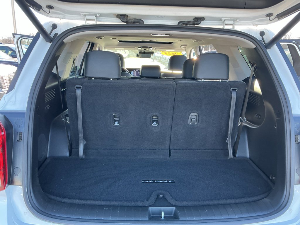 Used 2023 Hyundai Palisade SEL image 15