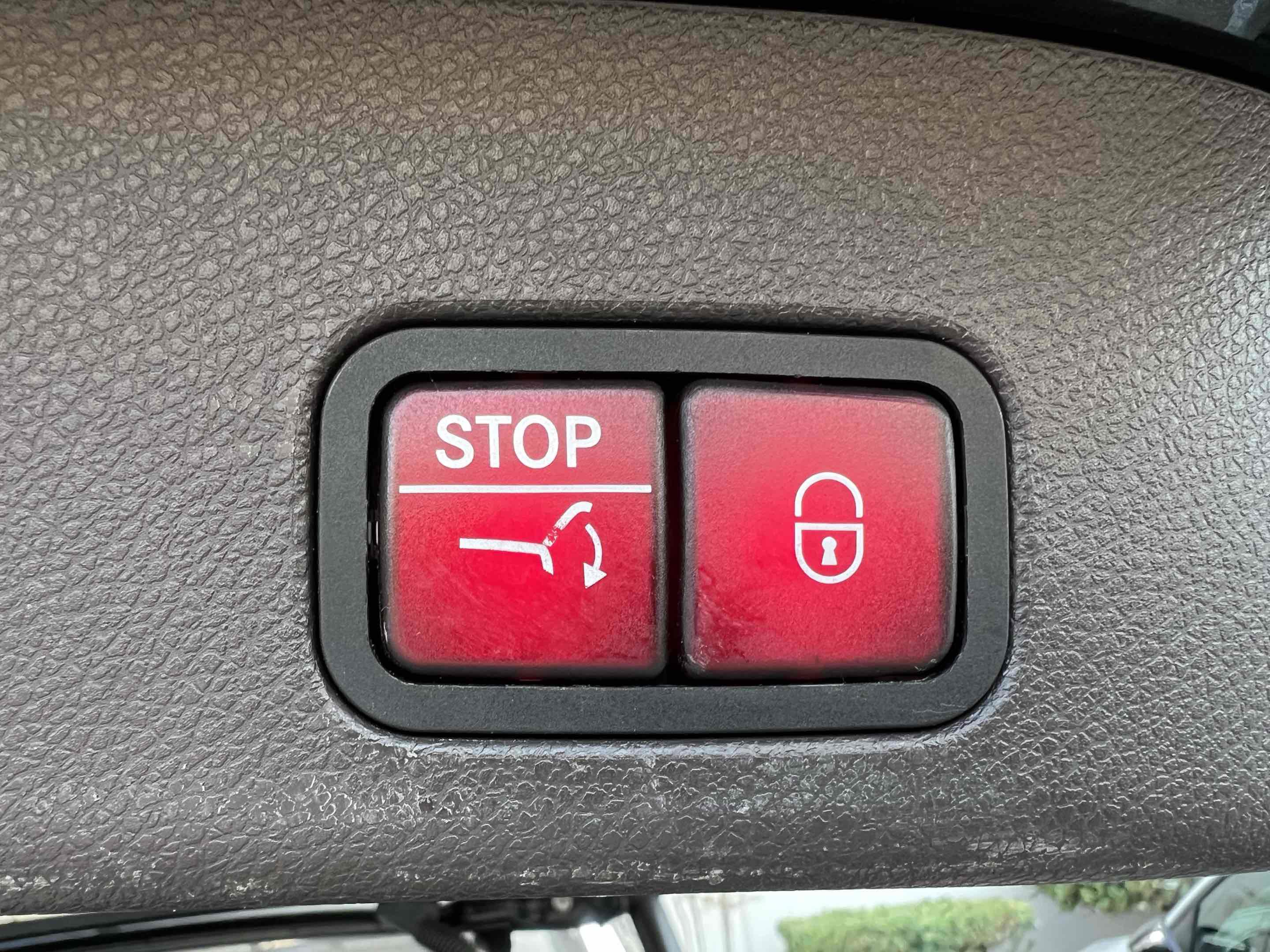 Used 2019 Mercedes-Benz GLS 450 4MATIC image 12