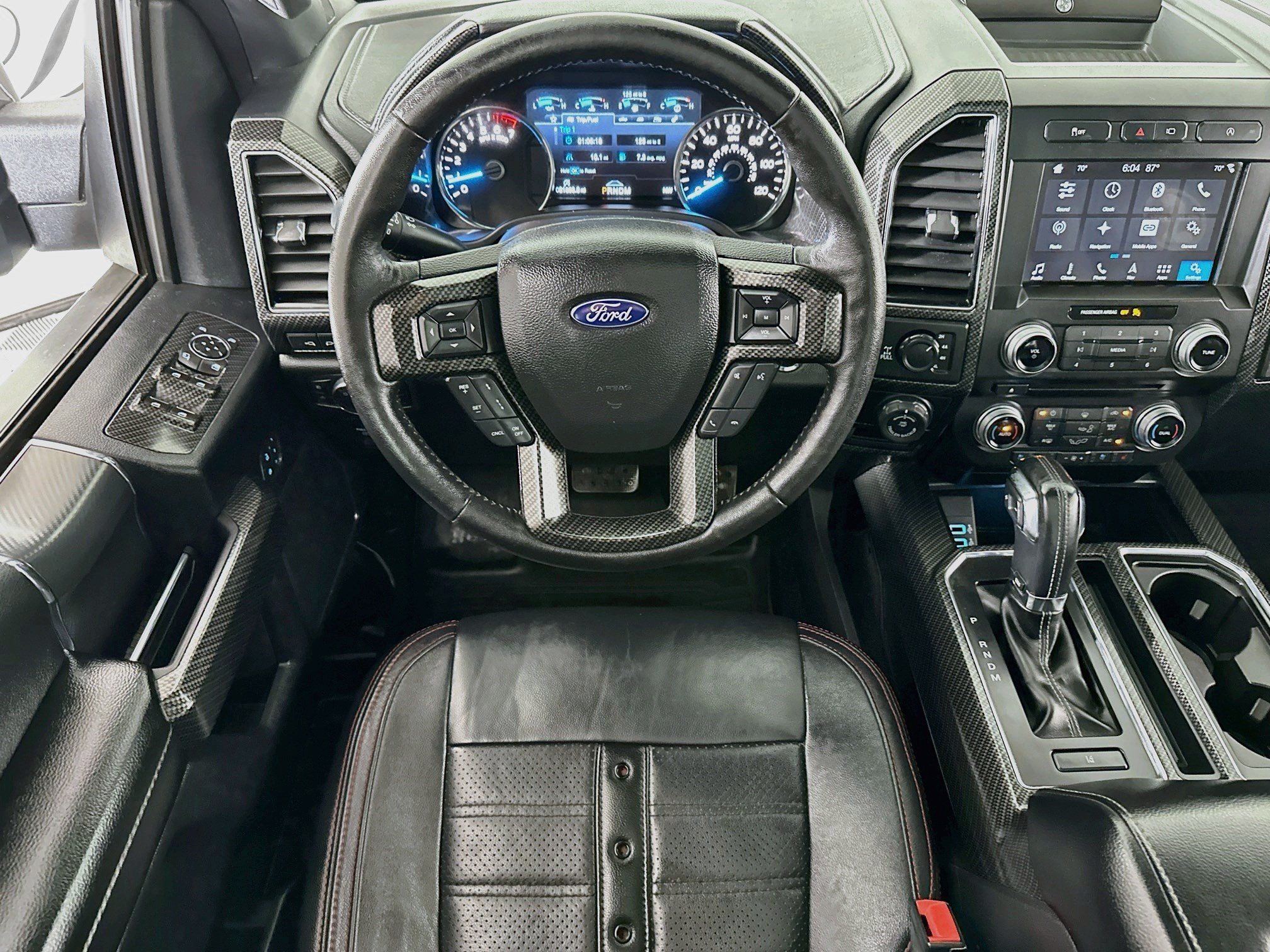 Used 2018 Ford F150 Lariat w/ Equipment Group 502A Luxury AWD/4WD image 22