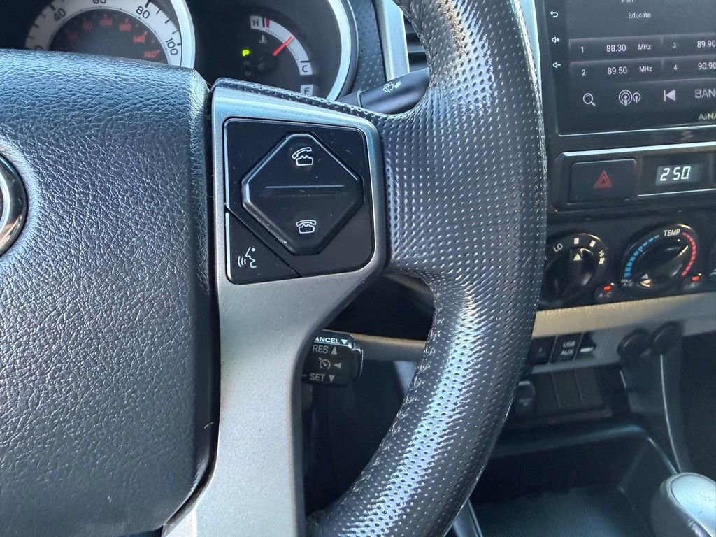 Used 2014 Toyota Tacoma 4x4 Double Cab image 30