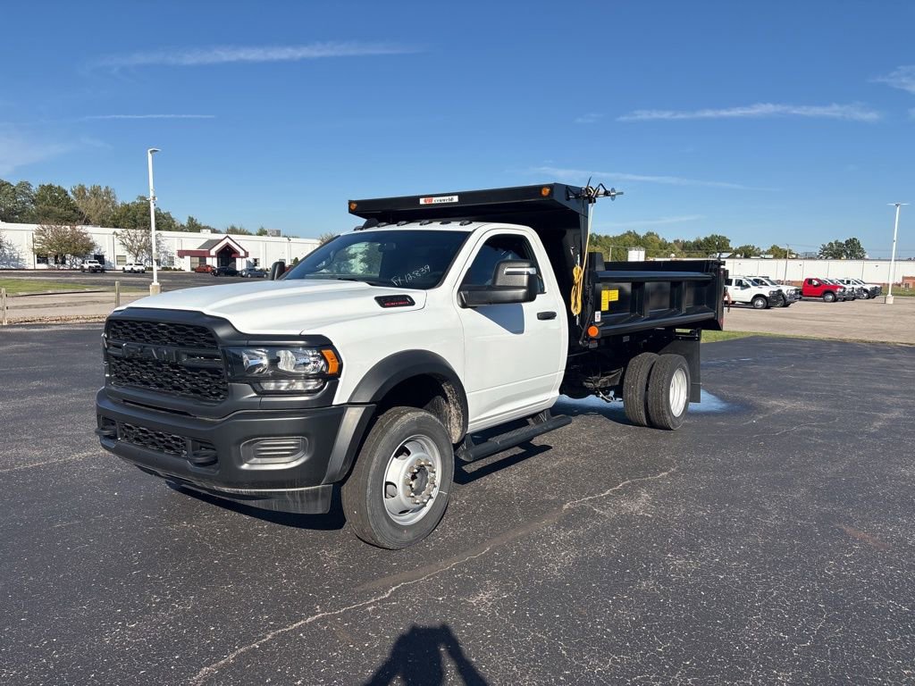 New 2024 RAM 5500 Tradesman image 3
