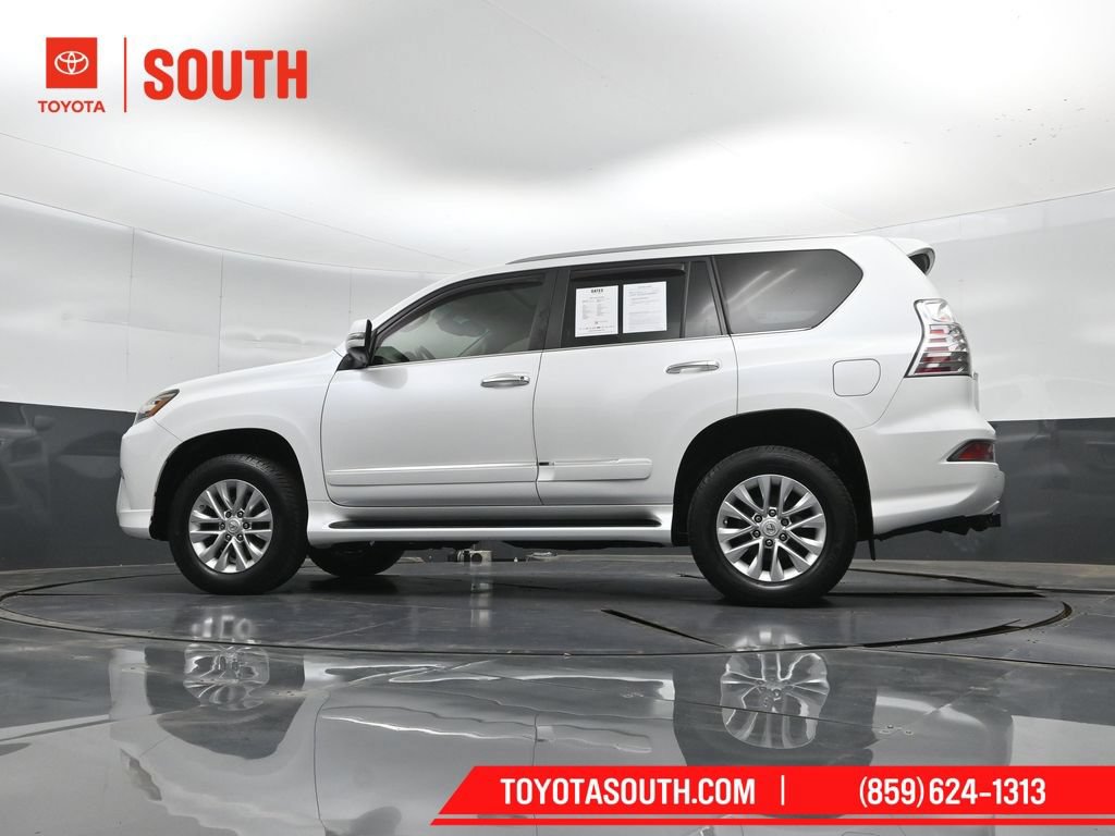 Used 2017 Lexus GX 460 AWD/4WD image 49