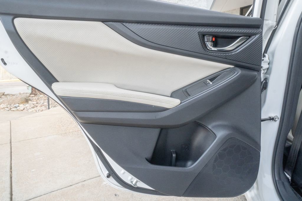 Used 2017 Subaru Impreza 2.0i Limited w/ Moonroof/BSD & Rcta/Eyesight image 16