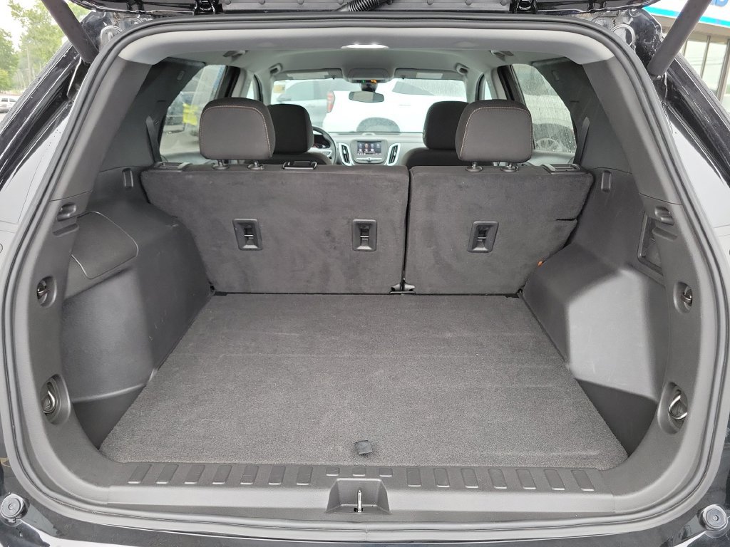 Used 2023 Chevrolet Equinox LT FWD image 12