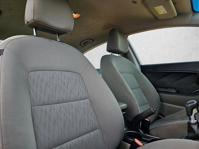 Used 2015 Kia Forte LX FWD image 21