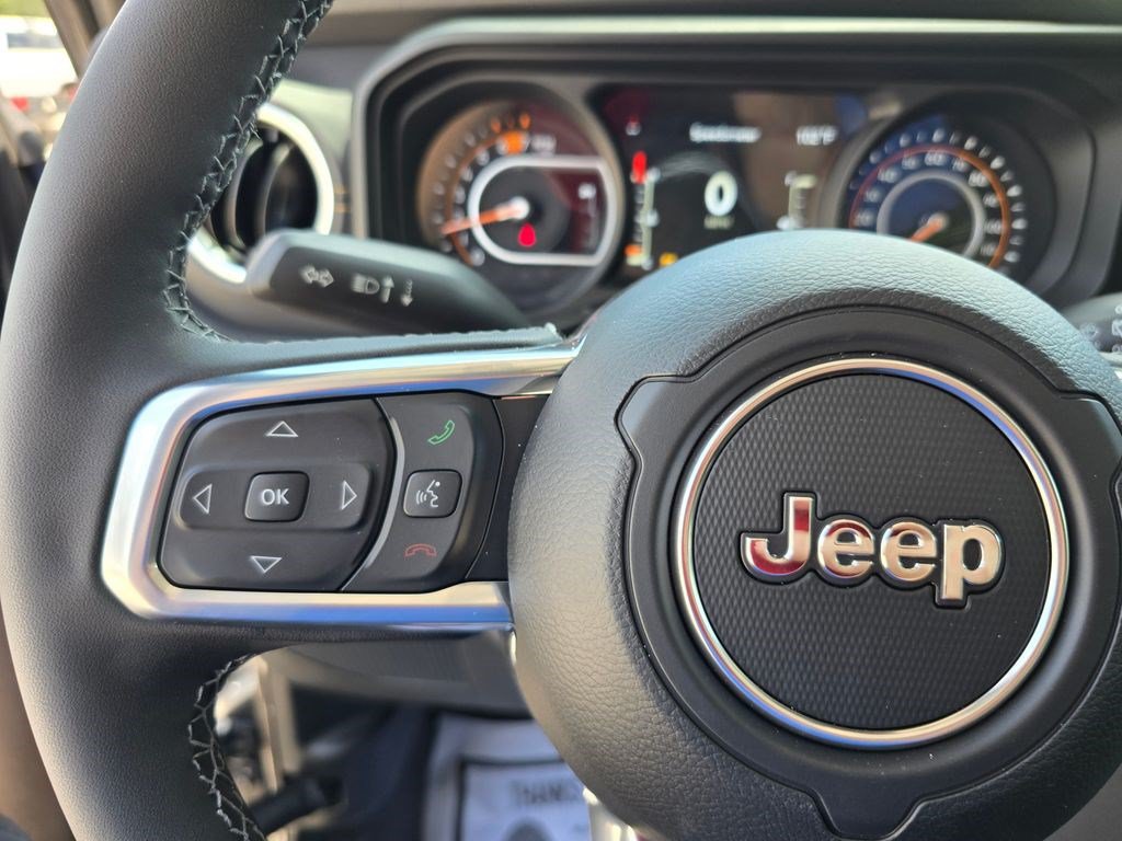 New 2026 Jeep Wrangler Unlimited Sahara AWD/4WD image 19
