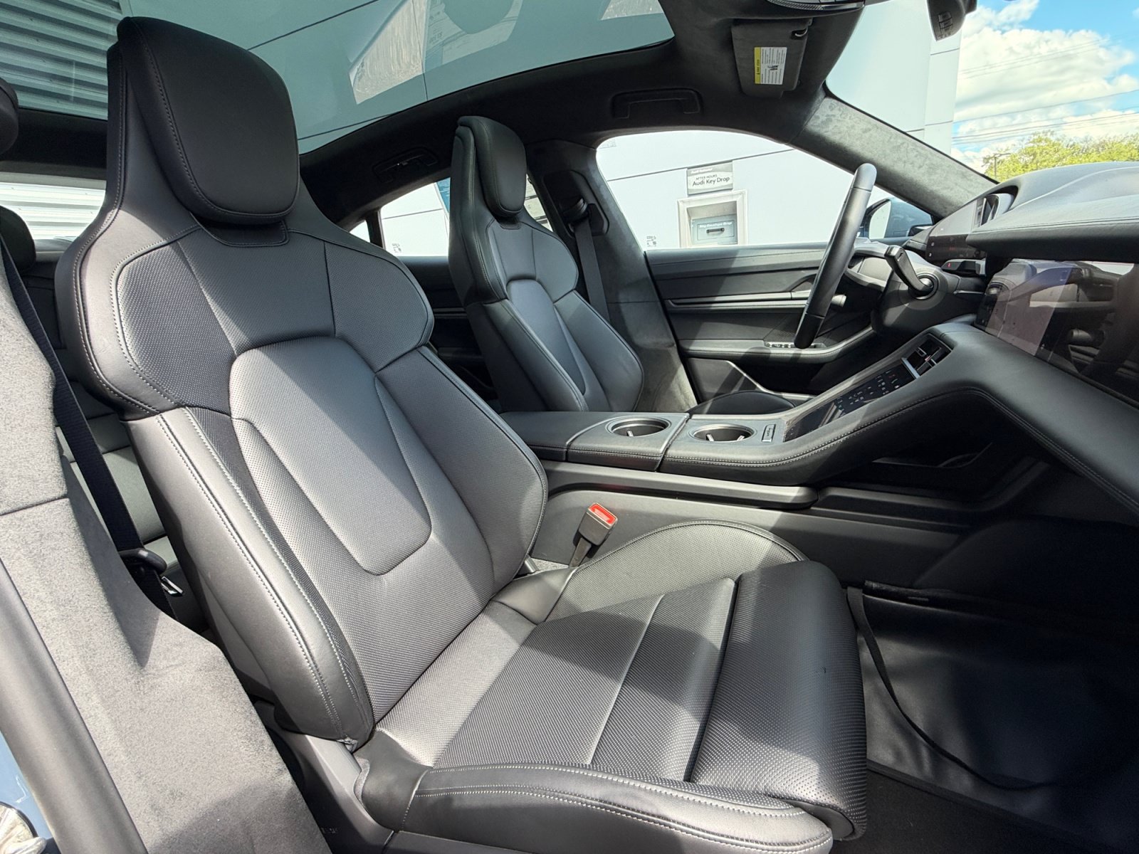 New 2026 Porsche Taycan GTS AWD/4WD image 20