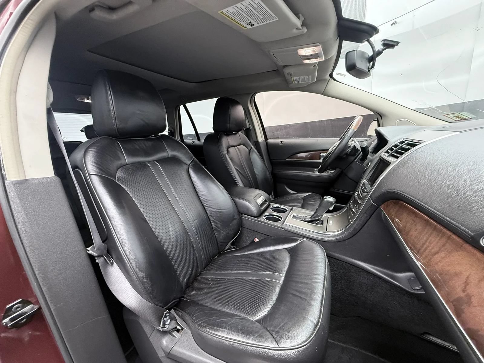 Used 2014 Lincoln MKX AWD w/ Equipment Group 102A image 10