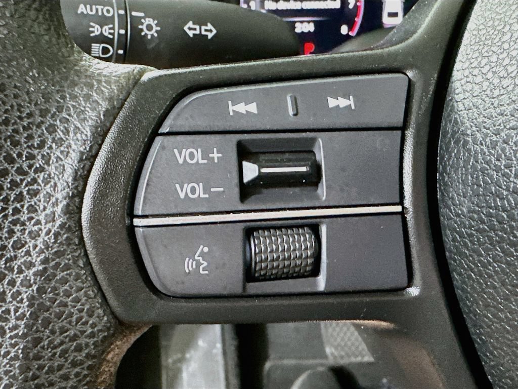 Used 2025 Honda Accord SE image 23
