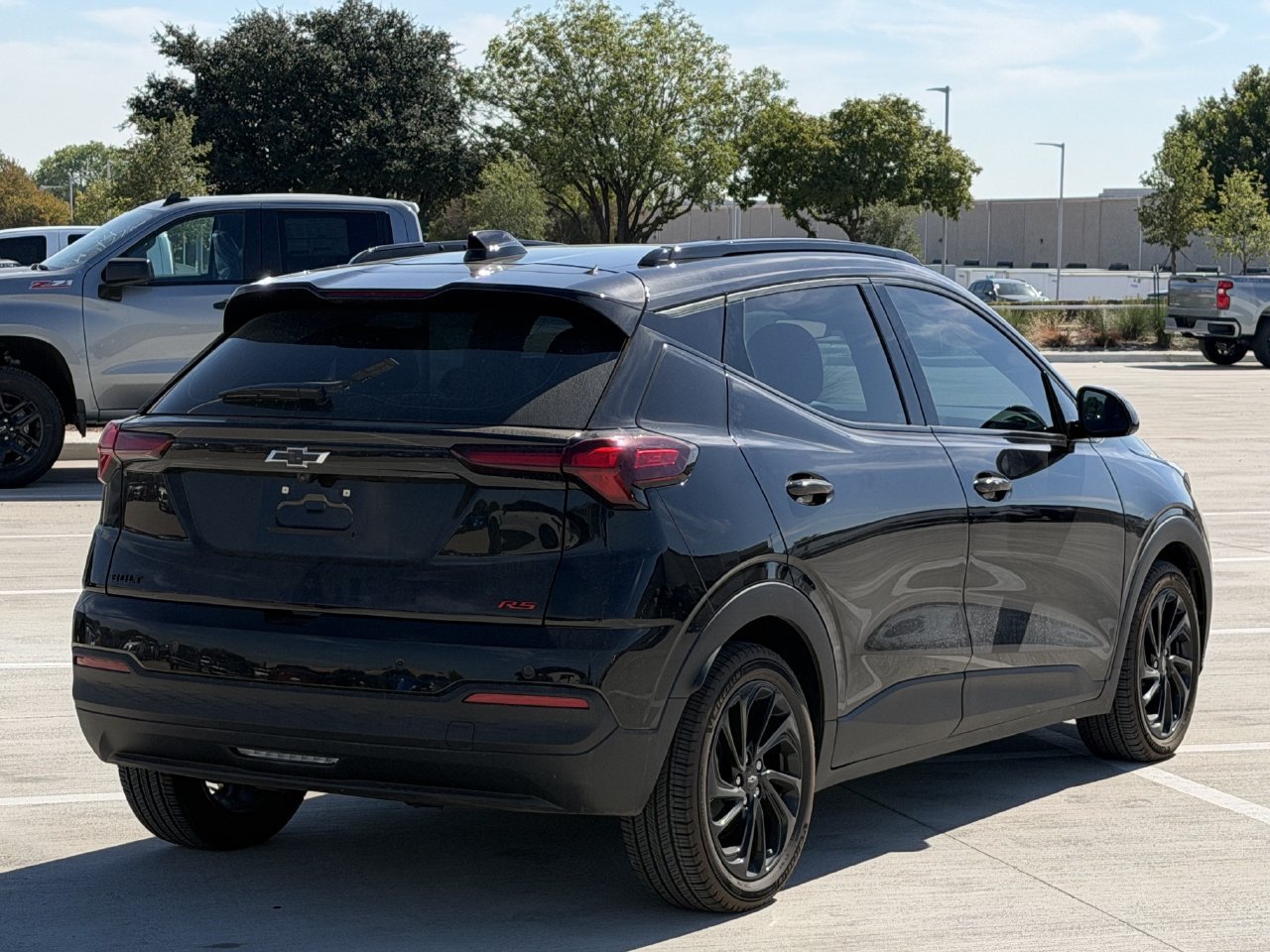 Used 2027 Chevrolet Bolt RS FWD image 4