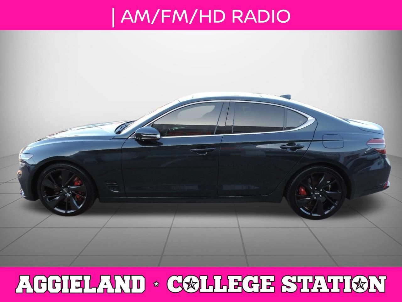 Used 2022 Genesis G70 3.3T RWD image 7
