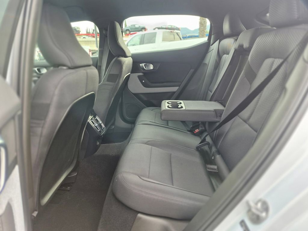 Used 2023 Polestar Polestar 2 image 21