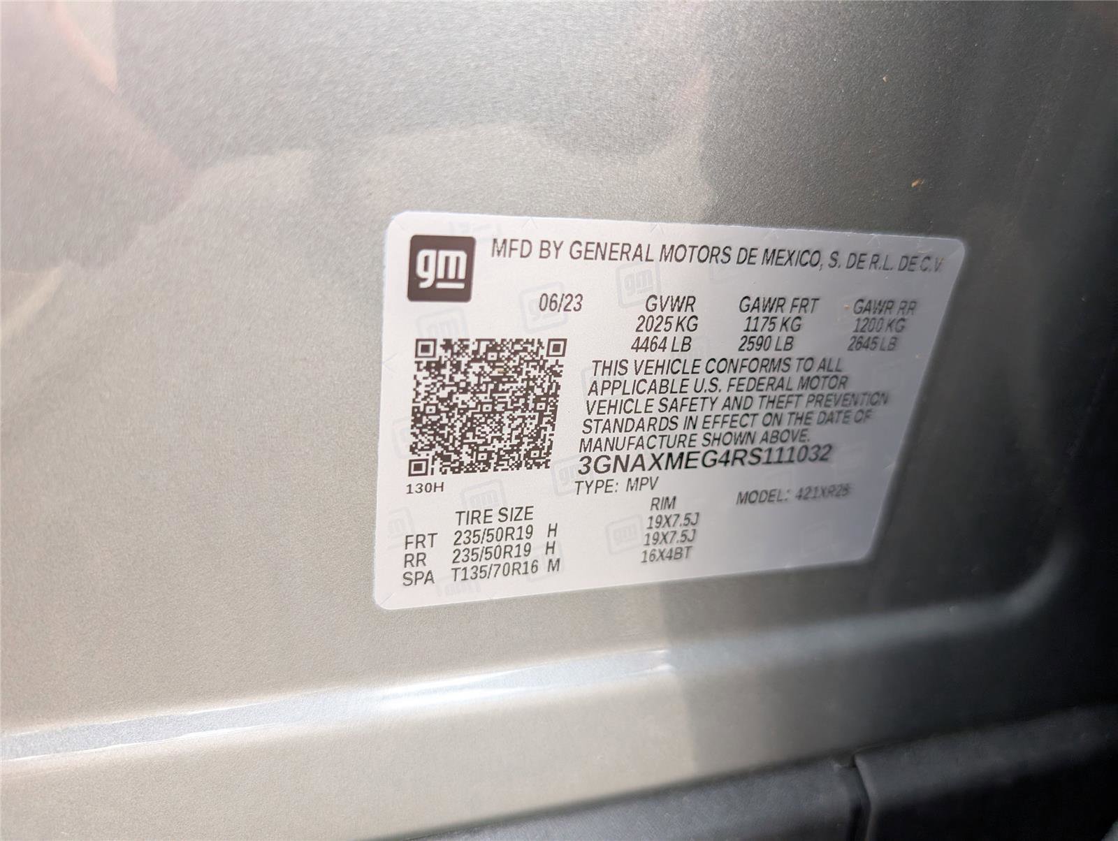 Used 2024 Chevrolet Equinox RS w/ RS Leather Package image 11