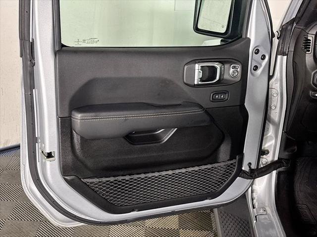 Certified 2023 Jeep Wrangler Unlimited Sahara w/ Cold Weather Group image 11