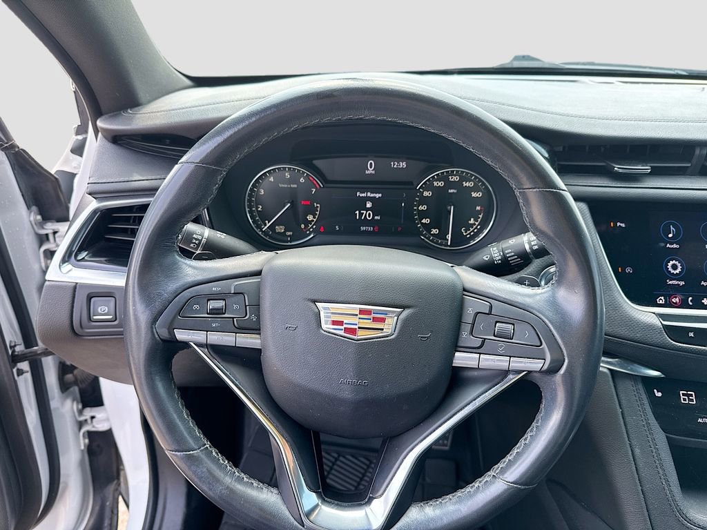 Used 2023 Cadillac XT6 Luxury image 14