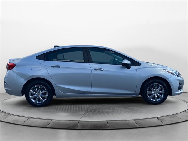 Used 2019 Chevrolet Cruze LS image 6
