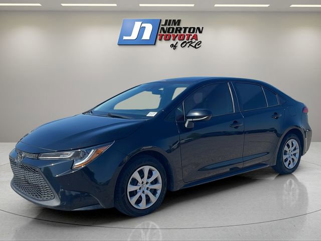 Used 2021 Toyota Corolla LE FWD image 1