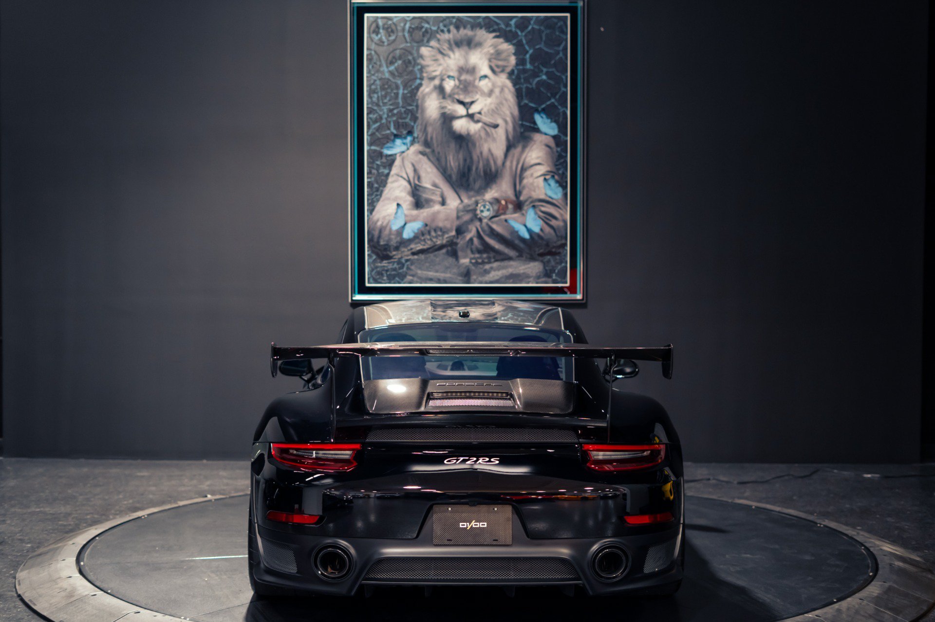 Used 2018 Porsche 911 GT2 RS RWD image 42