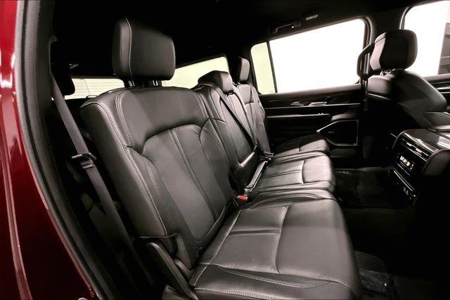 Used 2022 Jeep Wagoneer Series II image 25
