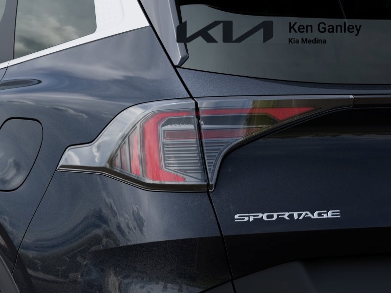 New 2026 Kia Sportage EX w/ EX Panorama Roof Package FWD image 11