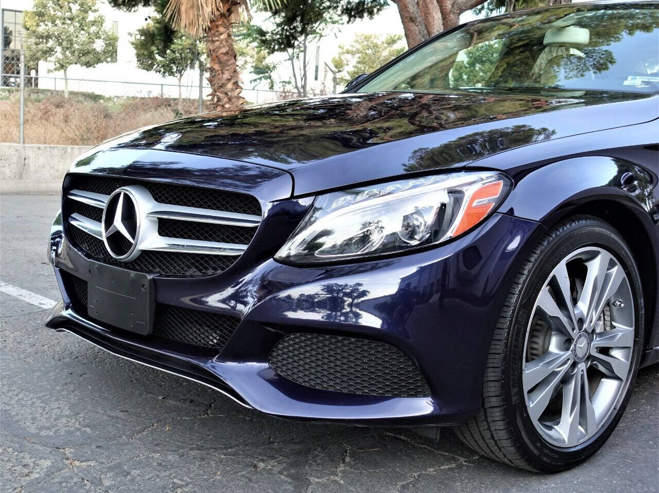 Used 2015 Mercedes-Benz C 300 Sedan image 11