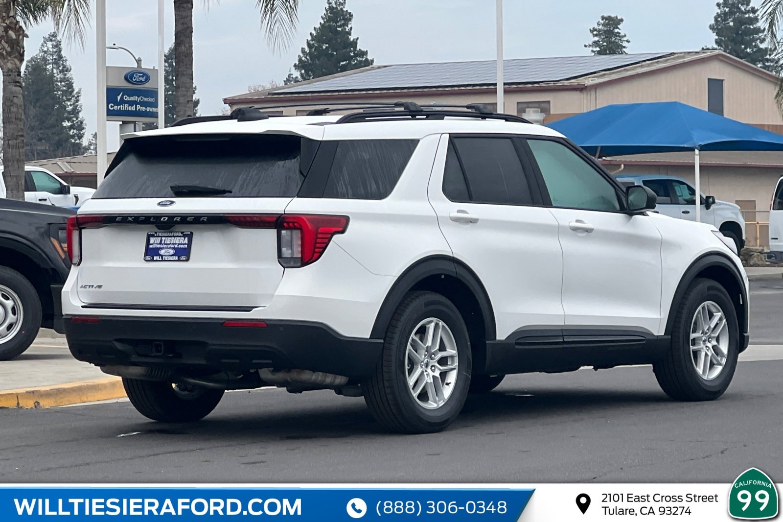 New 2026 Ford Explorer Active image 7