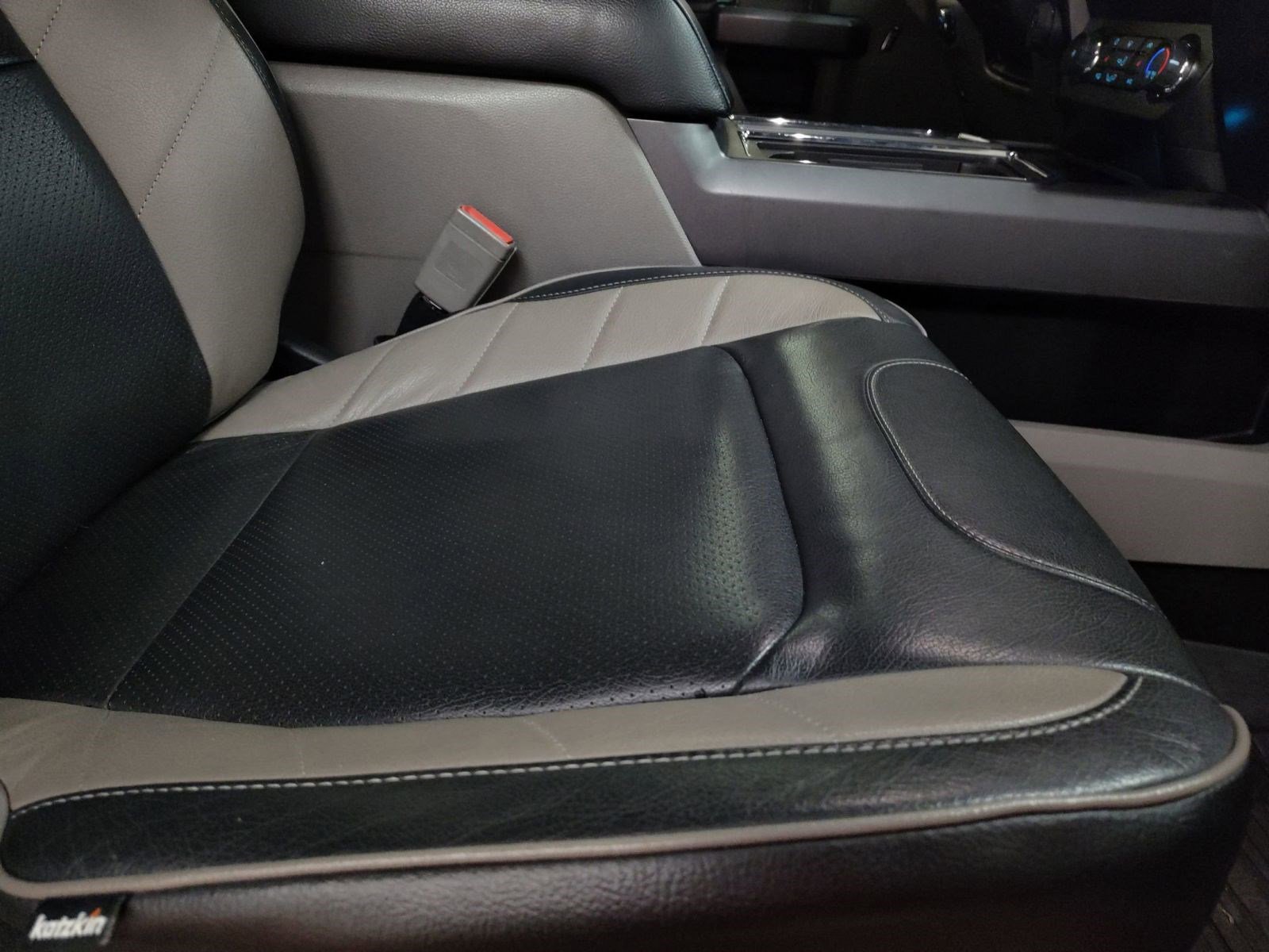 Used 2019 Ford F150 XLT w/ Equipment Group 302A Luxury image 25