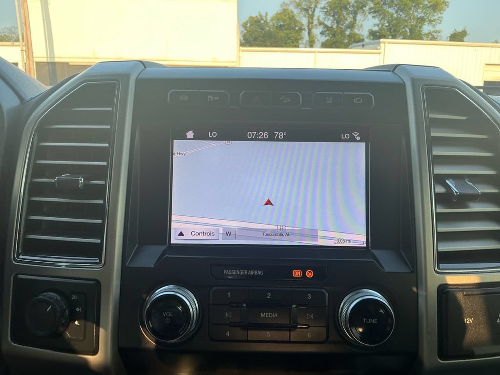 Used 2019 Ford F450 Platinum w/ Platinum Ultimate Package AWD/4WD image 26