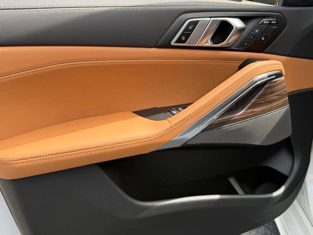 New 2026 BMW X6 xDrive40i image 15