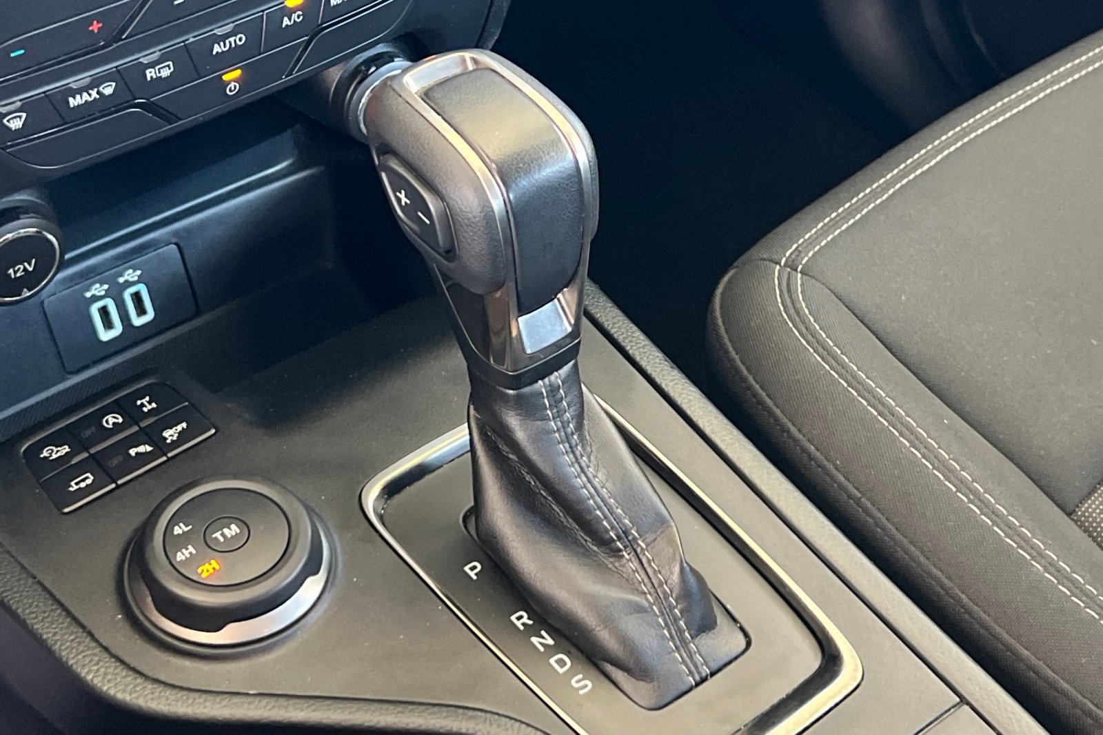 Used 2019 Ford Ranger XLT w/ FX4 Off-Road Package image 23